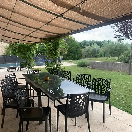 10 Personnes Au Soleil