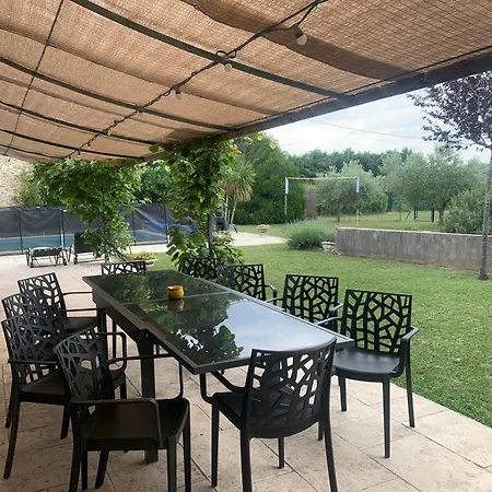 10 Personnes Au Soleil